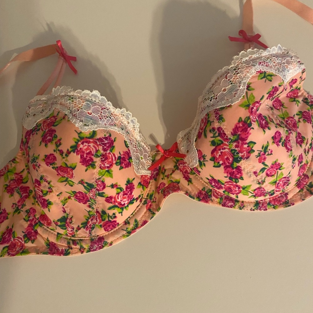 Betsy Johnson floral bra Never Worn